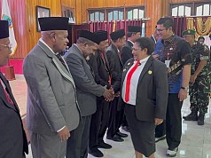 Lantik Pengurus FKUB Papua Tengah, Ini Pesan Pj Gubernur Ribka Lantik Pengurus FKUB Papua Tengah, Ini Pesan Pj Gubernur Ribka