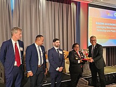 Pj Gubernur Ribka Haluk Hadiri Indonesia-Australia Economic Powerhouse Business Forum di Melbourne Pj Gubernur Ribka Haluk Hadiri Indonesia-Australia Economic Powerhouse Business Forum di Melbourne