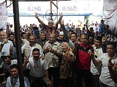 Pilgub Papua 2024, Mari-Yo Gencar Belanja Masalah Lewat Kampanye Tatap Muka Pilgub Papua 2024, Mari-Yo Gencar Belanja Masalah Lewat Kampanye Tatap Muka