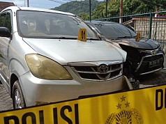 PWI Desak Kapolri dan Kapolda Segera Usut Kasus Teror Bom Molotov ke Kantor Jubi PWI Desak Kapolri dan Kapolda Segera Usut Kasus Teror Bom Molotov ke Kantor Jubi