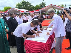 2.296 Anggota KPPS Kabupaten Jayapura Dilantik  2.296 Anggota KPPS Kabupaten Jayapura Dilantik