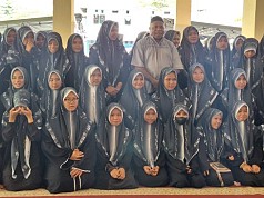 Silaturahmi ke Ponpes Tarbiyatus Sabyan, Cagub MDF Tegaskan Siap jadi Orang Tua Asuh Silaturahmi ke Ponpes Tarbiyatus Sabyan, Cagub MDF Tegaskan Siap jadi Orang Tua Asuh