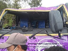 Truk Terbalik di Tolikara, 5 Penumpang Meninggal Dunia, 25 Luka Berat dan Ringan Truk Terbalik di Tolikara, 5 Penumpang Meninggal Dunia, 25 Luka Berat dan Ringan