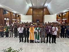 H-1 Pencoblosan, Pemprov Papua Tengah Gelar Doa Bersama Wujudkan Pilkada Damai H-1 Pencoblosan, Pemprov Papua Tengah Gelar Doa Bersama Wujudkan Pilkada Damai