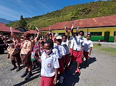 IPM Tahun 2024 Provinsi Papua Naik 0,82 Persen IPM Tahun 2024 Provinsi Papua Naik 0,82 Persen