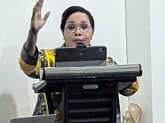 Memperkuat Manajemen dan Kepemimpinan Ormas Memperkuat Manajemen dan Kepemimpinan Ormas