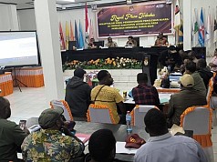 Penggabungan Suara di PPD Dibatalkan KPU saat Pleno Tingkat Kabupaten Jayawijaya Penggabungan Suara di PPD Dibatalkan KPU saat Pleno Tingkat Kabupaten Jayawijaya