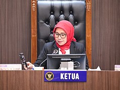 DKPP Pecat Anggota KPU Mamberamo Raya dan Bawaslu Tolikara DKPP Pecat Anggota KPU Mamberamo Raya dan Bawaslu Tolikara