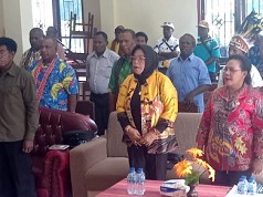 Sosialisasi dan Musyawarah Adat Suku Besar Moi Sosialisasi dan Musyawarah Adat Suku Besar Moi