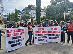Keluarga Rewang di Jayapura Minta Polda Papua Segera Proses dan Tahan YB, Pelaku KDRT Keluarga Rewang di Jayapura Minta Polda Papua Segera Proses dan Tahan YB, Pelaku KDRT