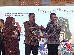 Freeport Indonesia Hadirkan Seniman Kamoro Meriahkan Festival  Noken Tanah Papua 2024 di Jakarta Freeport Indonesia Hadirkan Seniman Kamoro Meriahkan Festival  Noken Tanah Papua 2024 di Jakarta