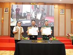Kodam XVII/Cenderawasih Resmi Serahkan Gudang Logistik Agundume Puncak ke BNPB Kodam XVII/Cenderawasih Resmi Serahkan Gudang Logistik Agundume Puncak ke BNPB