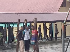 Diduga Ada Premanisme di SMK Kehutanan Manokwari, Pelajar Diikat Lalu Dihajar Diduga Ada Premanisme di SMK Kehutanan Manokwari, Pelajar Diikat Lalu Dihajar