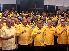 Ketum Golkar Bahlil Lahadalia: Saya akan turun langsung ke Papua Menangkan Mari-Yo di PSU Ketum Golkar Bahlil Lahadalia: Saya akan turun langsung ke Papua Menangkan Mari-Yo di PSU