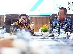 Wamendagri Pimpin Rapat Koordinasi PSU dan Enggan Berkomentar DPRP Jalur Otsus Wamendagri Pimpin Rapat Koordinasi PSU dan Enggan Berkomentar DPRP Jalur Otsus