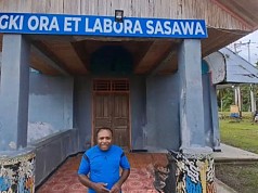 Gereja GKI Ora Et Labora Dapat Bantuan Material dari Polres Yapen, Pdt. Gerson: Ini Kerja Sama Yang Mulia Gereja GKI Ora Et Labora Dapat Bantuan Material dari Polres Yapen, Pdt. Gerson: Ini Kerja Sama Yang Mulia