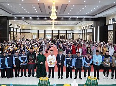 391 Jemaah Haji Kloter 29 Papua Kembali ke Tanah Air 391 Jemaah Haji Kloter 29 Papua Kembali ke Tanah Air