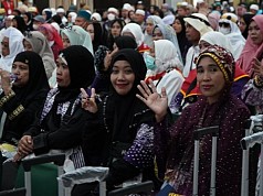 Kloter 31 Gabungan Jemaah Haji Papua, Sulsel dan Sultra Tiba di Tanah Air Kloter 31 Gabungan Jemaah Haji Papua, Sulsel dan Sultra Tiba di Tanah Air