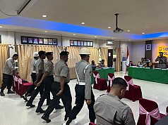 Tiga Personel Polresta Jayapura Kota Jalani Sidang Disiplin dan Hukuman Tiga Personel Polresta Jayapura Kota Jalani Sidang Disiplin dan Hukuman
