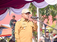 Pimpin Apel Perdana, Bupati Yuni Wonda Tegaskan Komitmen Bangun Puncak Jaya Bersama Rakyat Pimpin Apel Perdana, Bupati Yuni Wonda Tegaskan Komitmen Bangun Puncak Jaya Bersama Rakyat