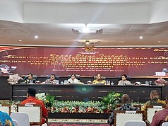 KPU Papua Gelar Pembukaan Rapat Pleno Rekapitulasi Hasil Penghitungan Suara PSU Pilgub KPU Papua Gelar Pembukaan Rapat Pleno Rekapitulasi Hasil Penghitungan Suara PSU Pilgub