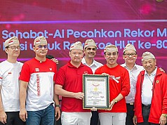Sahabat-AI Pecahkan Rekor MURI: 5.000 Puisi untuk Rayakan HUT ke-80 RI Sahabat-AI Pecahkan Rekor MURI: 5.000 Puisi untuk Rayakan HUT ke-80 RI