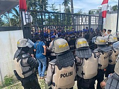 Pleno Penetapan Gubernur dan Wakil Gubernur Terpilih Pasca Putusan MK di KPU Papua, Berjalan Aman dan Lancar Pleno Penetapan Gubernur dan Wakil Gubernur Terpilih Pasca Putusan MK di KPU Papua, Berjalan Aman dan Lancar