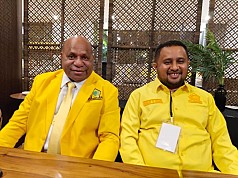 Terpilih Pimpin Golkar Papua, Mathius Fakhiri Targetkan Raih Kursi DPR RI di Pemilu Mendatang Terpilih Pimpin Golkar Papua, Mathius Fakhiri Targetkan Raih Kursi DPR RI di Pemilu Mendatang