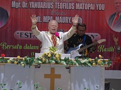 Pendeta. M.P.A. Maury Resmi Pimpin PGGP Papua 2025-2027 Pendeta. M.P.A. Maury Resmi Pimpin PGGP Papua 2025-2027