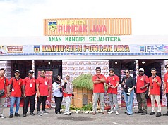 Puncak Jaya Tampilkan Produk Lokal dan Capaian Pembangunan di Pameran Otsus ke-24 Puncak Jaya Tampilkan Produk Lokal dan Capaian Pembangunan di Pameran Otsus ke-24