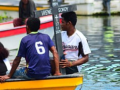 Tragedi Penolakan Layanan Kesehatan di Papua: Saat Nyawa Ibu dan Bayi Jadi Korban Birokrasi yang Bobrok Jadi Duka Abadi Tragedi Penolakan Layanan Kesehatan di Papua: Saat Nyawa Ibu dan Bayi Jadi Korban Birokrasi yang Bobrok Jadi Duka Abadi