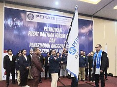 Srikandi Tabi Anarita Ohee Resmi Pimpin Pusat Bantuan Hukum Peradi Periode 2025-2028 Srikandi Tabi Anarita Ohee Resmi Pimpin Pusat Bantuan Hukum Peradi Periode 2025-2028