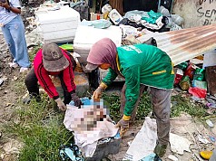 Jasad Bayi Ditemukan Warga Diantara Tumpukan Sampah di TPA Koya Koso Jayapura Jasad Bayi Ditemukan Warga Diantara Tumpukan Sampah di TPA Koya Koso Jayapura 