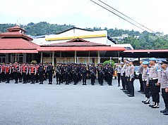Polda Papua Gelar Apel Kesiapsiagaan Hadapi Perayaan HUT OPM 1 Desember Polda Papua Gelar Apel Kesiapsiagaan Hadapi Perayaan HUT OPM 1 Desember