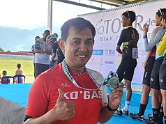 Pesepeda KOGAS Jayapura Ikuti Tour de Biak 2024 Pesepeda KOGAS Jayapura Ikuti Tour de Biak 2024
