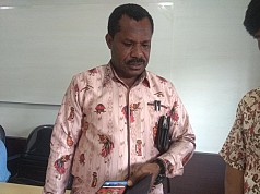 Pernyataan Tidak Ada Kekerasan di Mapenduma, Sekda Nduga Minta Maaf Pernyataan Tidak Ada Kekerasan di Mapenduma, Sekda Nduga Minta Maaf