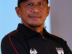 Pulang ke Persipura, Ini Prestasi Rahmad Darmawan Bersama Mutiara Hitam Dimasa Lalu Pulang ke Persipura, Ini Prestasi Rahmad Darmawan Bersama Mutiara Hitam Dimasa Lalu