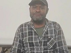 Ketua ASBS Jayapura Imbau Warga Tidak Terprovokasi Jelang Hari HAM 10 Desember: “Mari Jaga Kamtibmas dan Sambut Natal Dengan Damai” Ketua ASBS Jayapura Imbau Warga Tidak Terprovokasi Jelang Hari HAM 10 Desember: “Mari Jaga Kamtibmas dan Sambut Natal Dengan Damai”