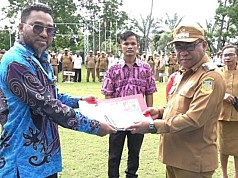 UNICEF Papua Beri Alat Peraga Edukatif Bagi 40 PAUD di Kota Jayapura UNICEF Papua Beri Alat Peraga Edukatif Bagi 40 PAUD di Kota Jayapura