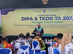 Ini Catatan Penting Pj Gubernur Waterpauw saat Penyerahan DIPA Papua Barat2023