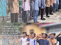 Terlibat Tawuran, 41 Pelajar di Sentani Dihukum Hormat Bendera Selama 30 Menit  Terlibat Tawuran, 41 Pelajar di Sentani Dihukum Hormat Bendera Selama 30 Menit