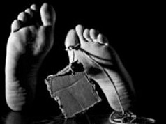 Diduga Sakit, Pria Paru Baya Ditemukan Tak Bernyawa Dirumahnya Diduga Sakit, Pria Paru Baya Ditemukan Tak Bernyawa Dirumahnya