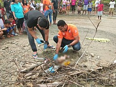 Di Sentani Warga Dihebohkan Temuan Janin Bayi Di Sentani Warga Dihebohkan Temuan Janin Bayi