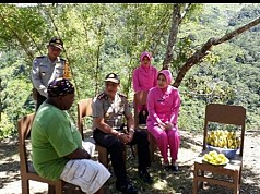 Polisi Periksa Dua Saksi Pasca-Pengeroyokan Direktur RSUD Biak Numfor  Polisi Periksa Dua Saksi Pasca-Pengeroyokan Direktur RSUD Biak Numfor