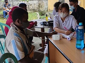 Jelang PON XX Papua 2021, Polres Mimika Terus Tingkatkan Vaksinasi