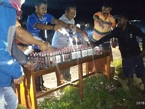 Ribuan Botol Miras yang Diamankan Pemkab Yalimo Akhirnya Dimusnahkan