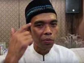 Warga Aceh Berencana Membelikan Ustaz Somad Pesawat