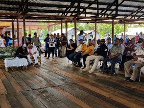 LUKMEN Janjikan Bangun Rumah Adat di Kampung Yoboi Sentani