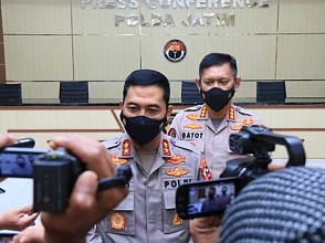 Kapolri Berikan Instruksi ke Jajaran Seluruh Indonesia Untuk Melakukan Operasi Premanisme Kapolri Berikan Instruksi ke Jajaran Seluruh Indonesia Untuk Melakukan Operasi Premanisme