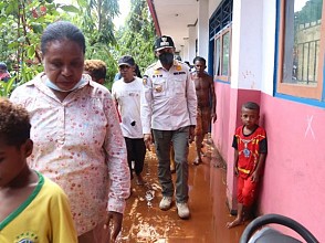 Pemkot Jayapura Gerak Cepat Tangani Banjir dan Tanah Longsor di Kawasan Dok IX